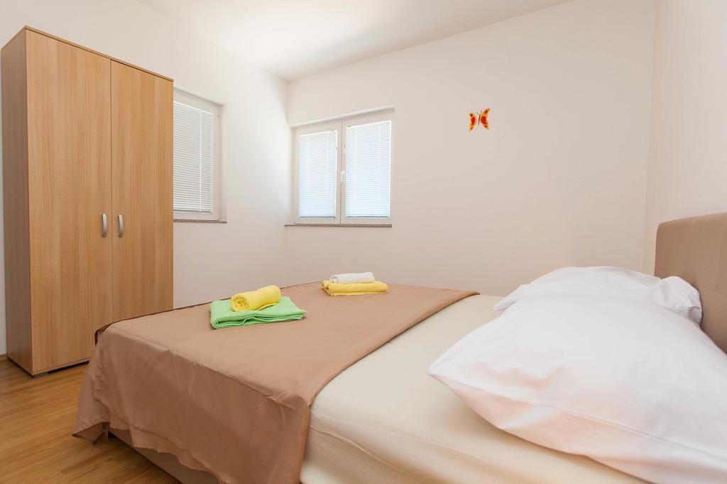 Apartmani Turudic 德拉马利 外观 照片