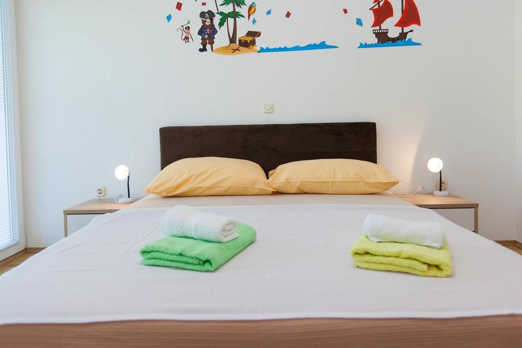 Apartmani Turudic 德拉马利 外观 照片