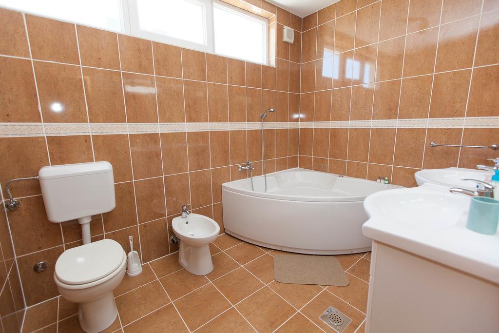 Apartmani Turudic 德拉马利 外观 照片