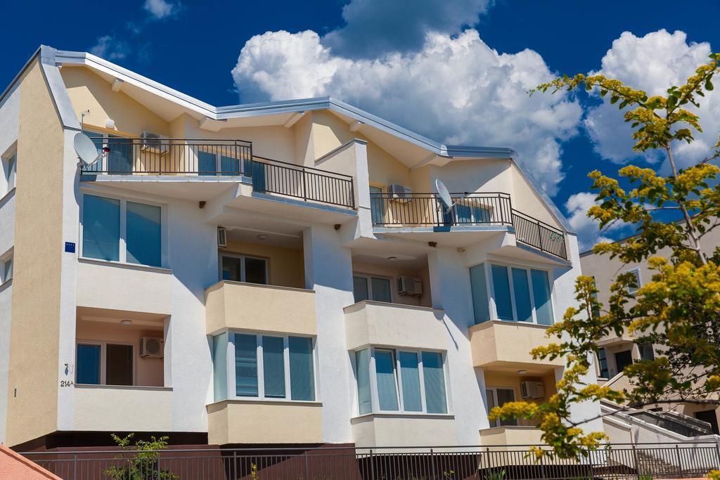 Apartmani Turudic 德拉马利 外观 照片